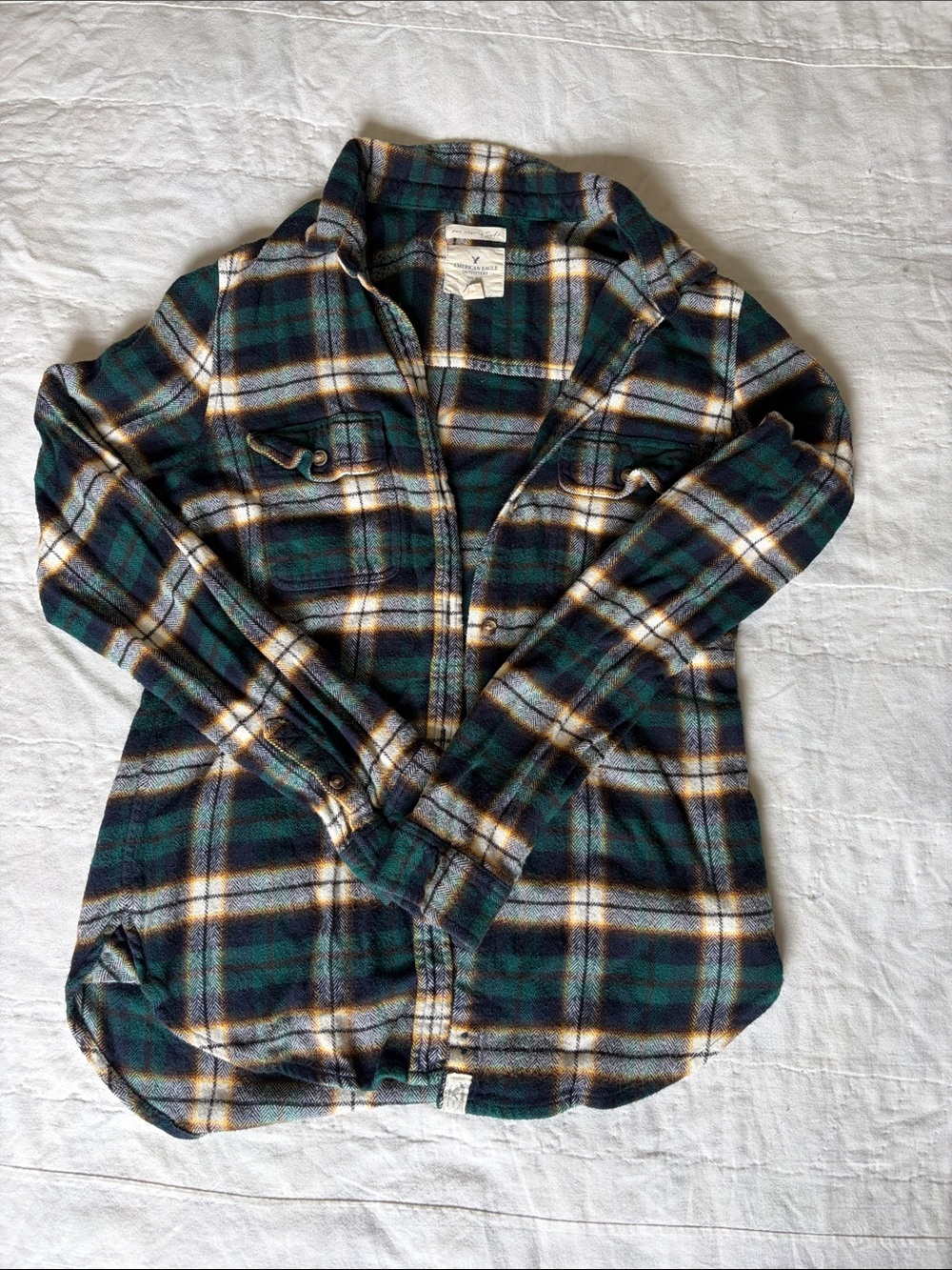 Plaid Slim Fit Long-Sleeve Button-Up Shirt in Green Plaid